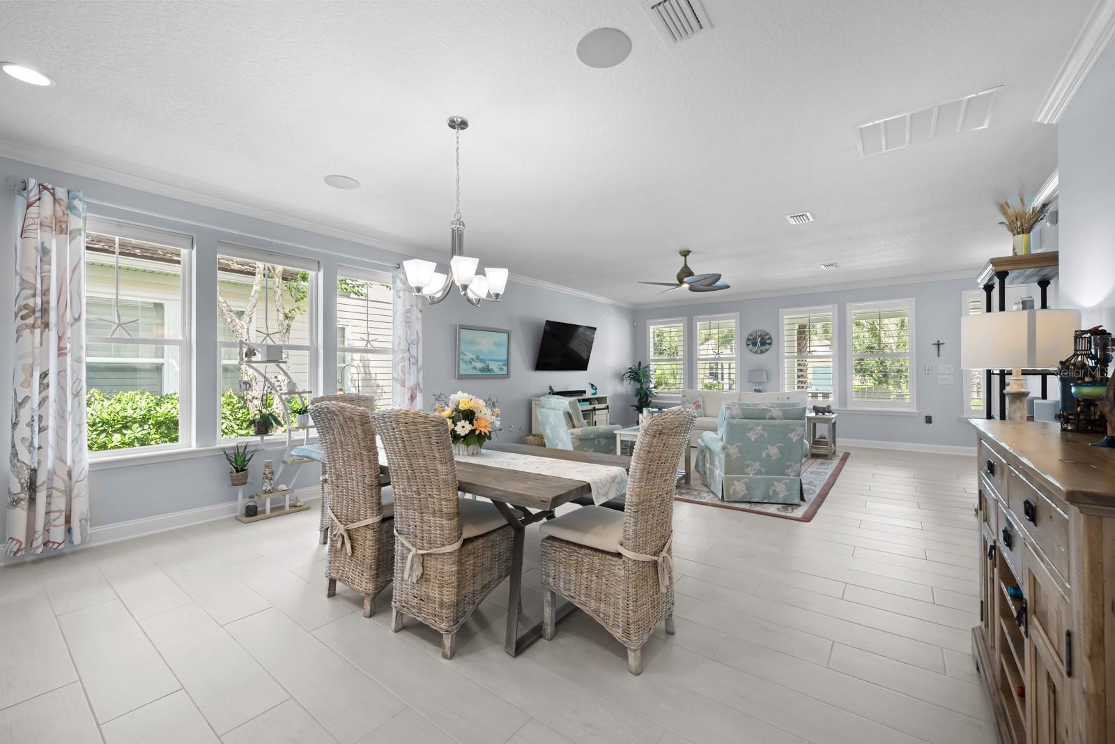 Image 7 of 39 For 31 Hidden Treasure Drive