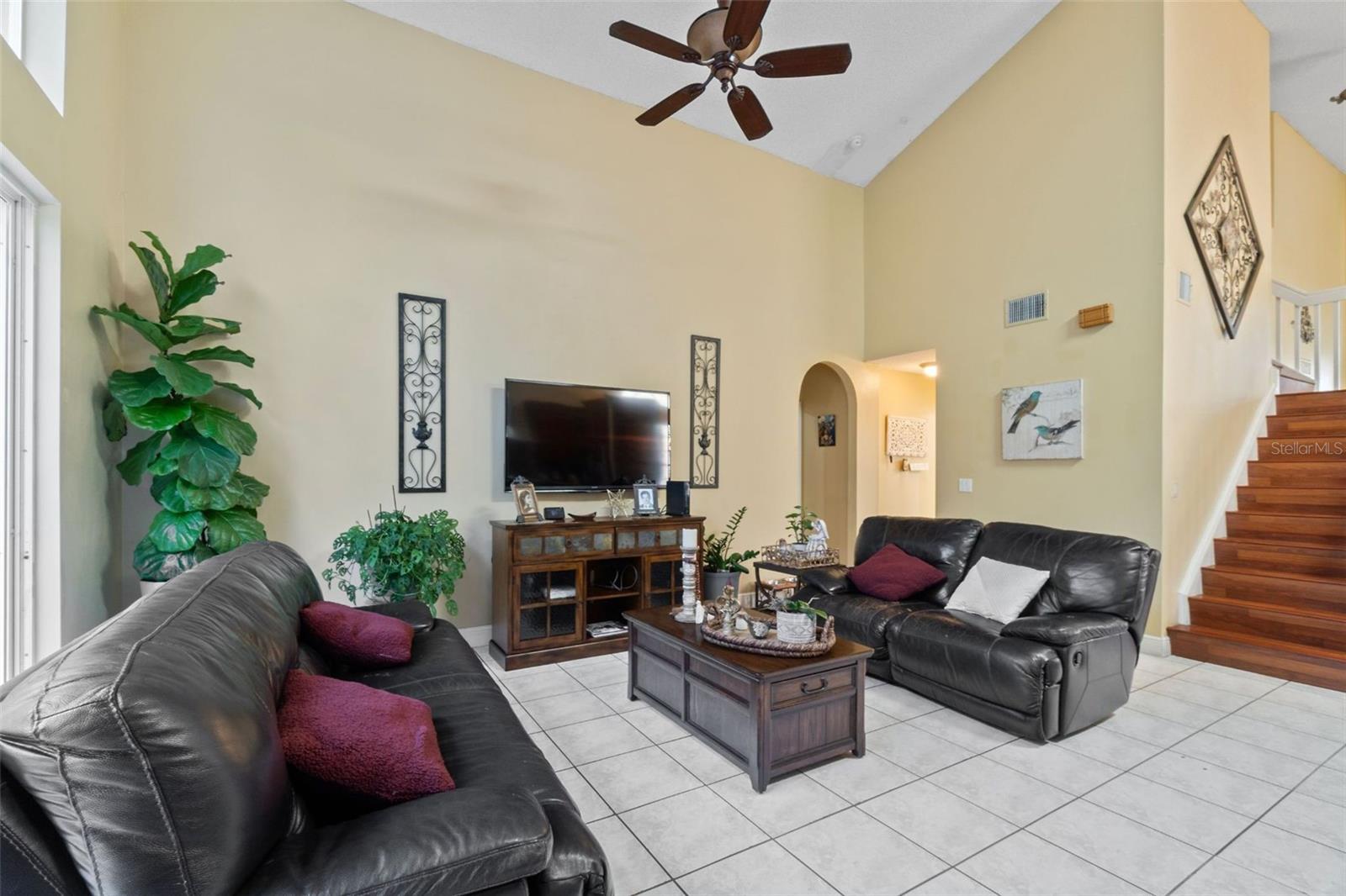 Image 10 of 26 For 15522 12th Court