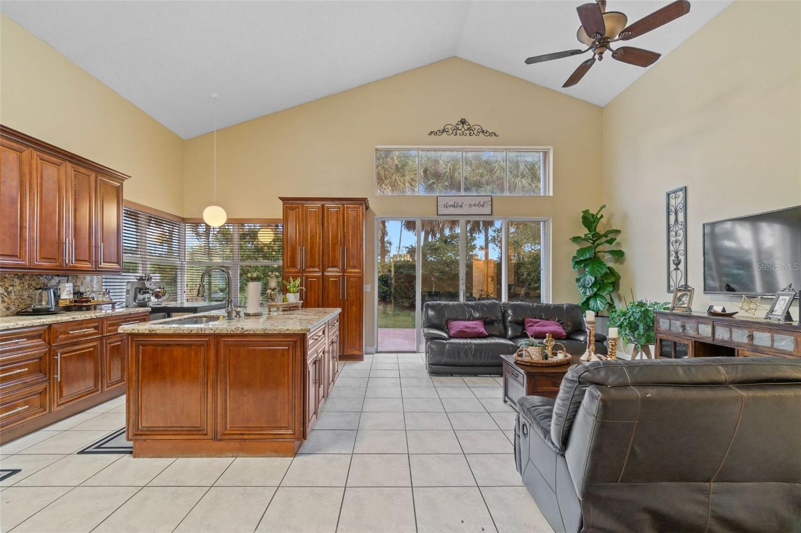 Image 7 of 26 For 15522 12th Court