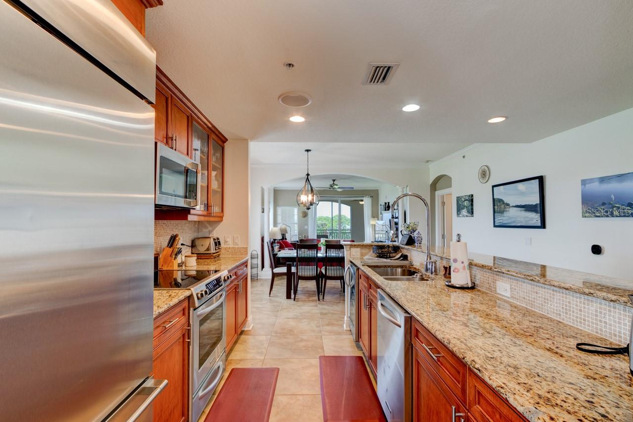 Image 11 of 51 For 146 Palm Coast Resort Boulevard 501