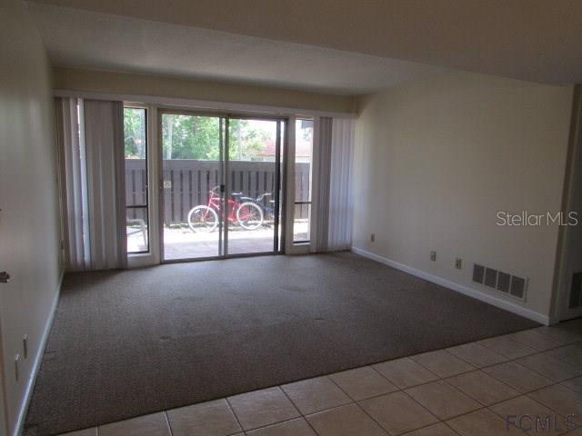 Image 3 of 18 For 40 Club House Drive 106