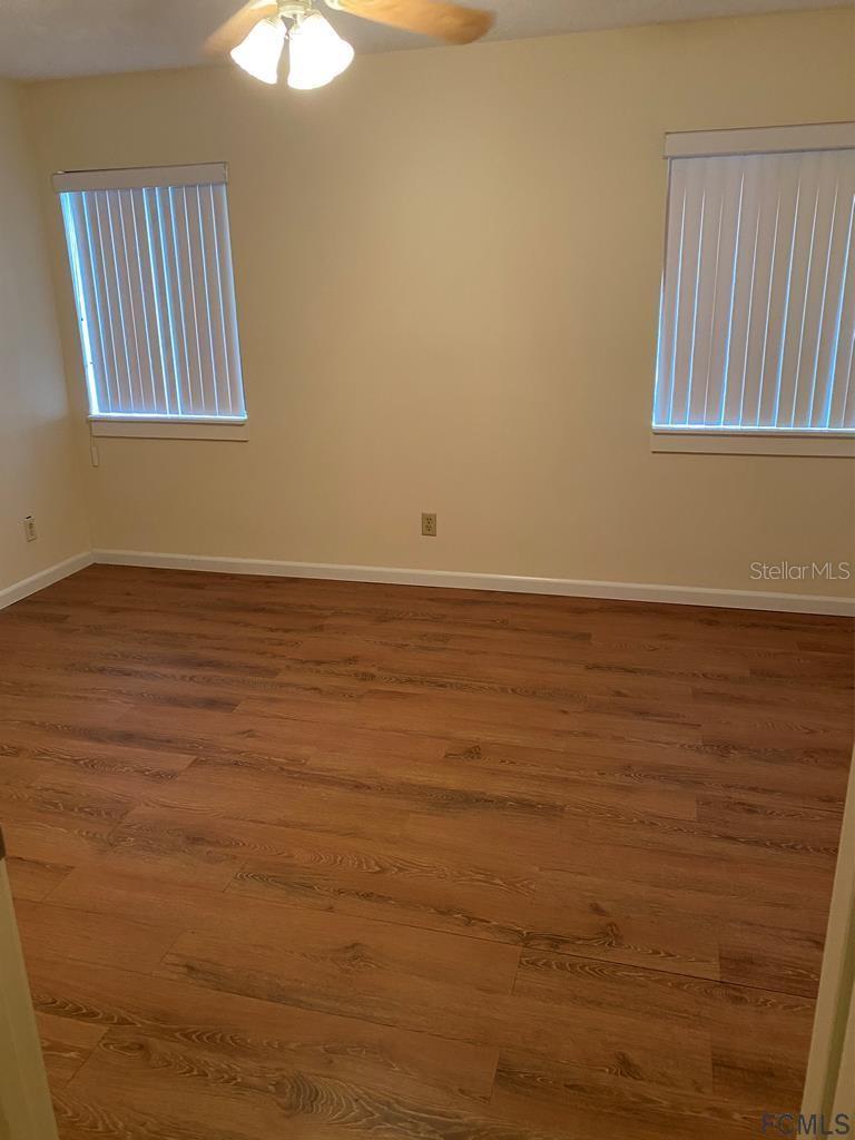 Image 4 of 18 For 40 Club House Drive 106