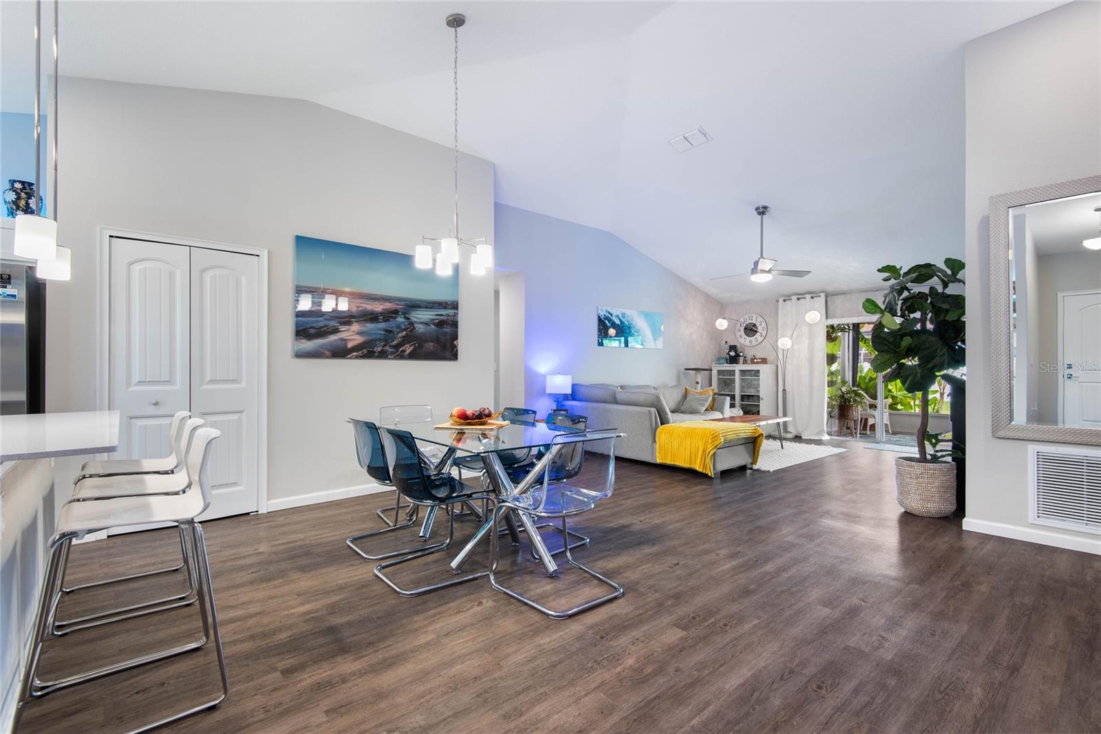 Image 3 of 43 For 102 Beauford Lane