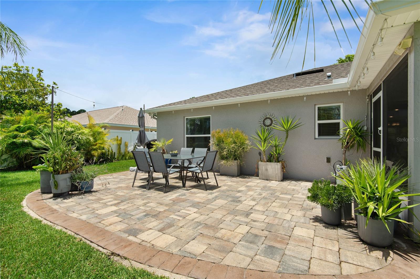 Image 36 of 43 For 102 Beauford Lane