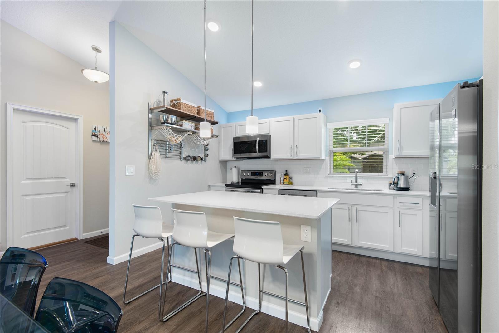 Image 8 of 43 For 102 Beauford Lane