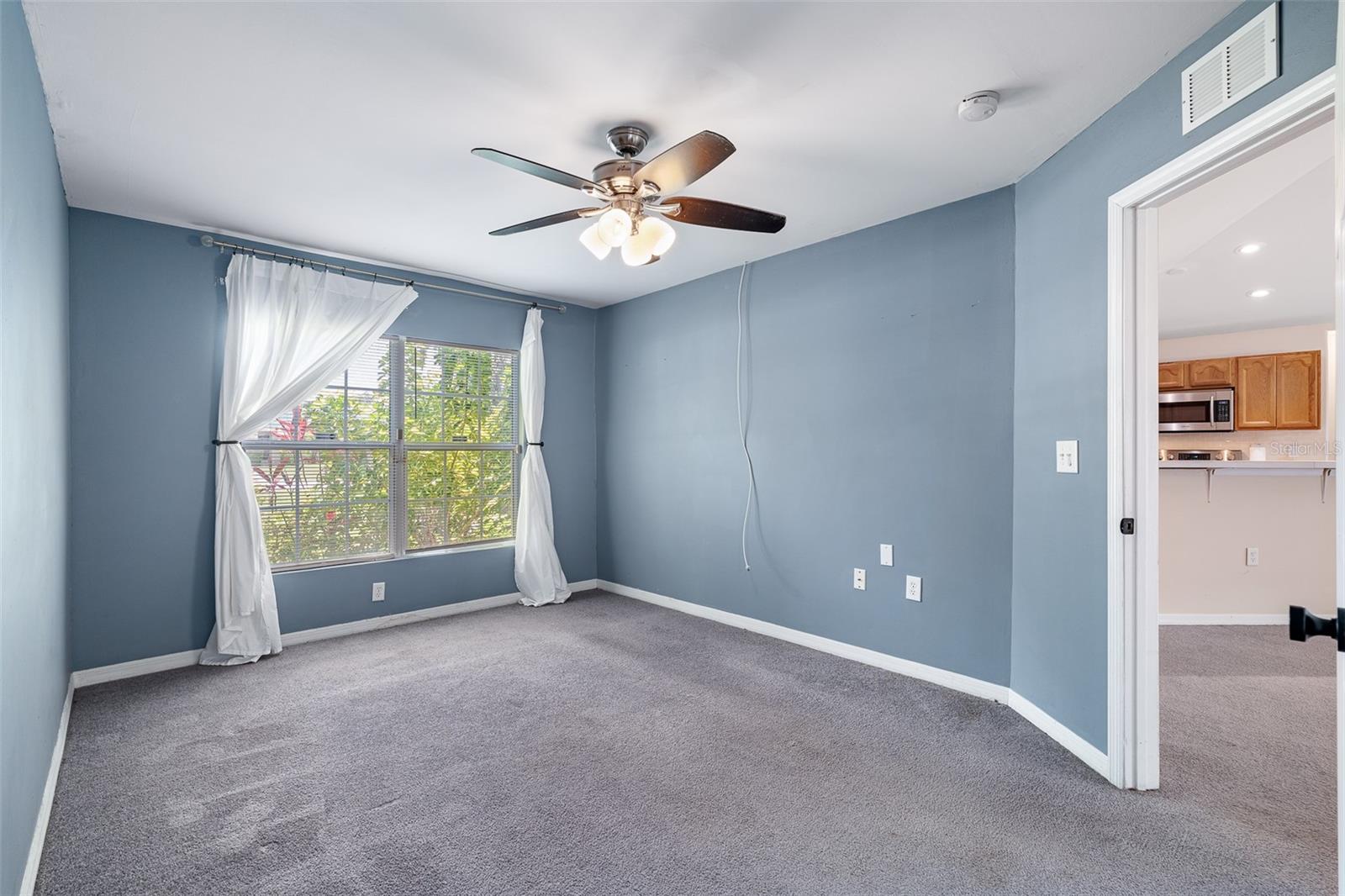 Image 17 of 41 For 2531 Needle Palm Drive