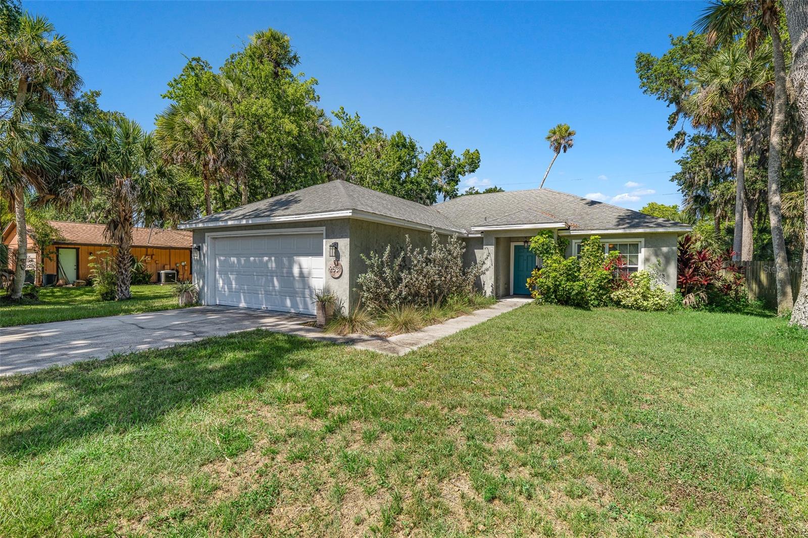 Image 2 of 41 For 2531 Needle Palm Drive