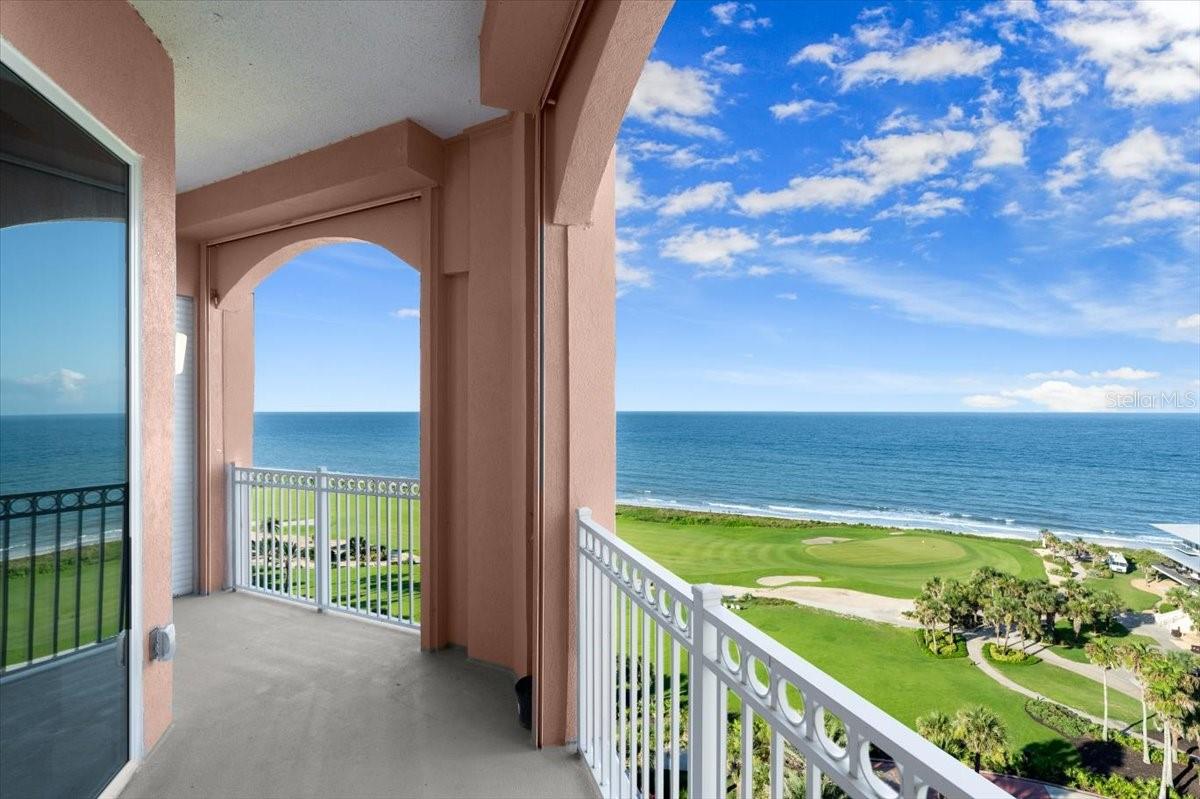 Image 26 of 92 For 200 Ocean Crest Drive 1111