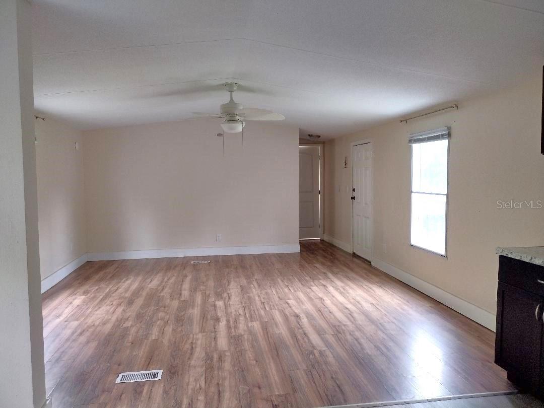 Image 5 of 23 For 3991 Water Oak Road