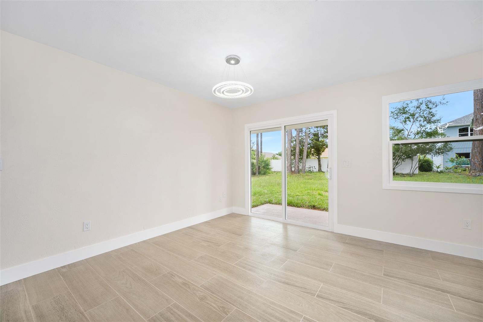 Image 11 of 25 For 3 Fenwood Lane