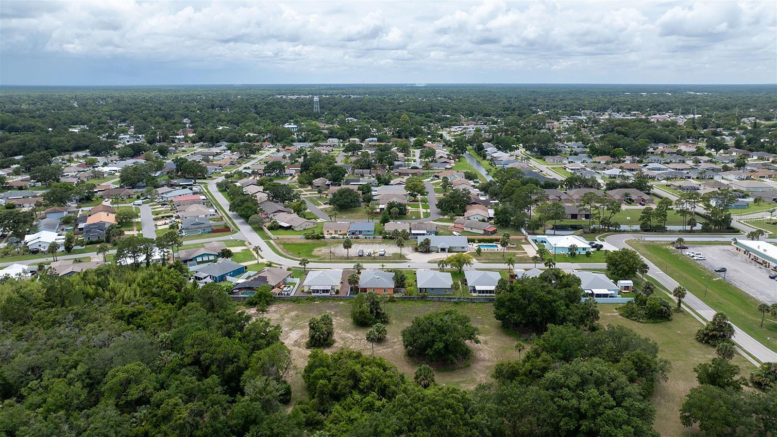 Image 37 of 38 For 209 Falcon Avenue