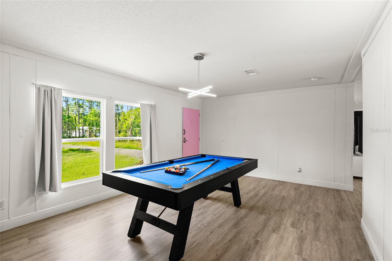 Image 3 of 58 For 5608 Palm Avenue