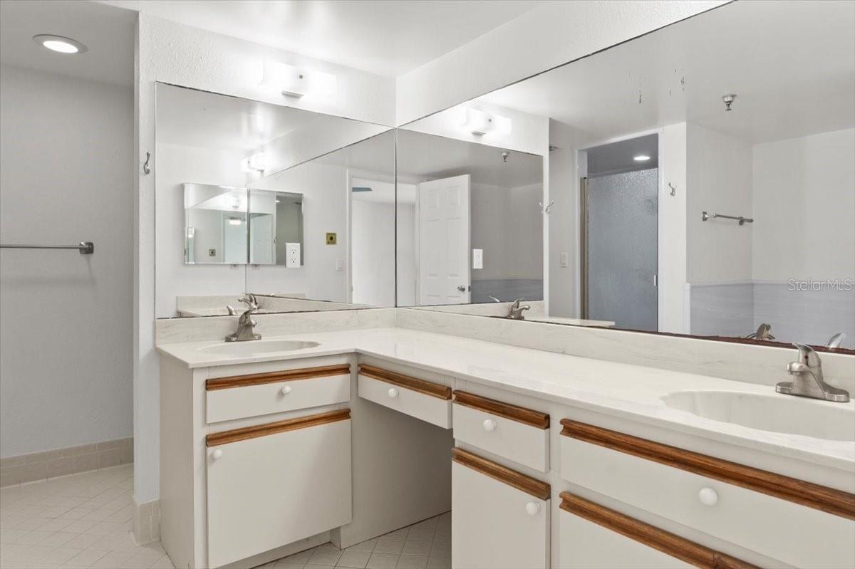 Image 42 of 66 For 1239 Ocean Shore Boulevard 3c3