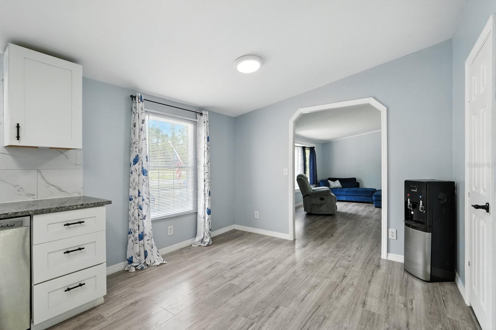 Image 17 of 80 For 4705 Inez Street