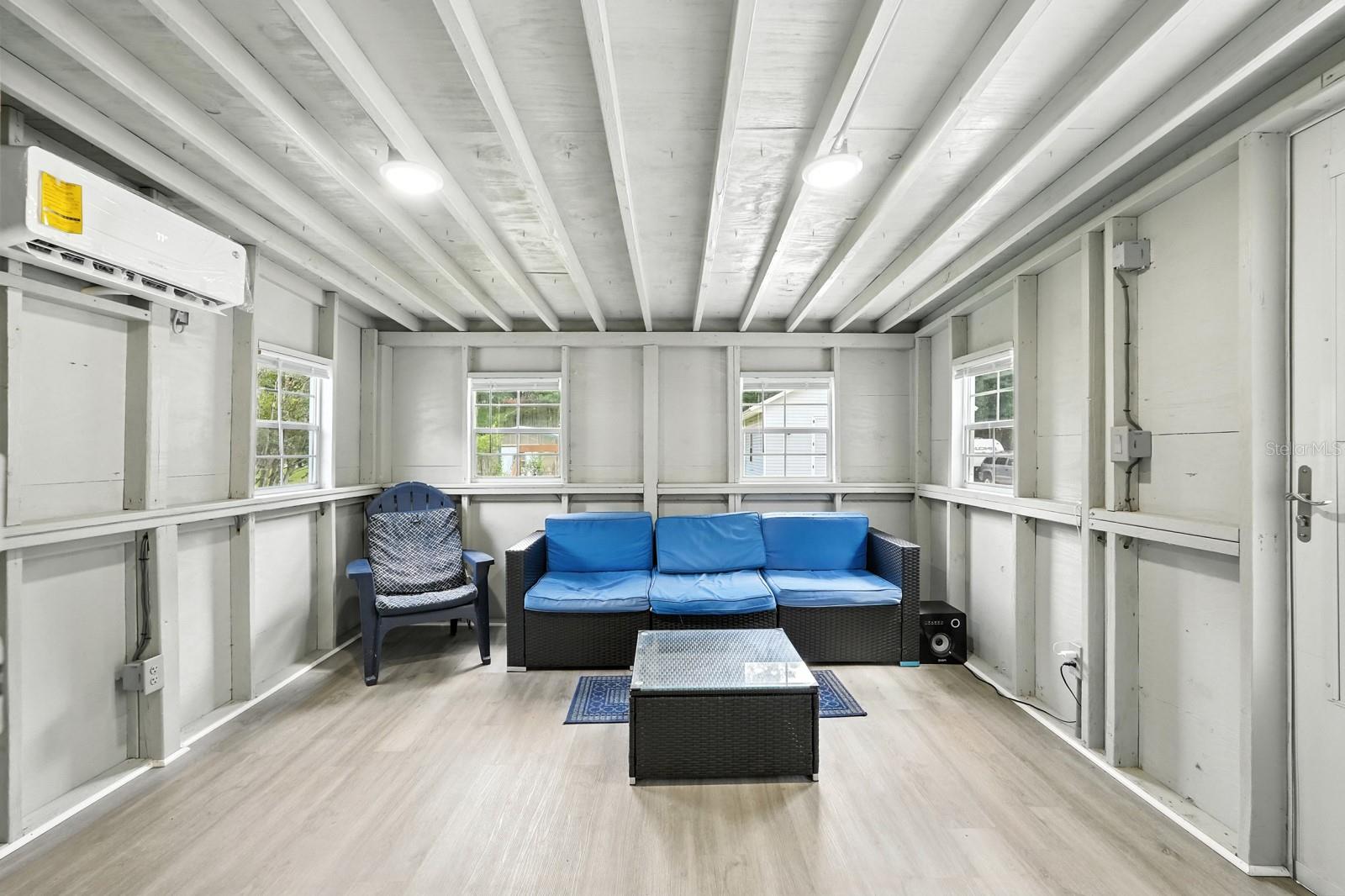 Image 34 of 80 For 4705 Inez Street
