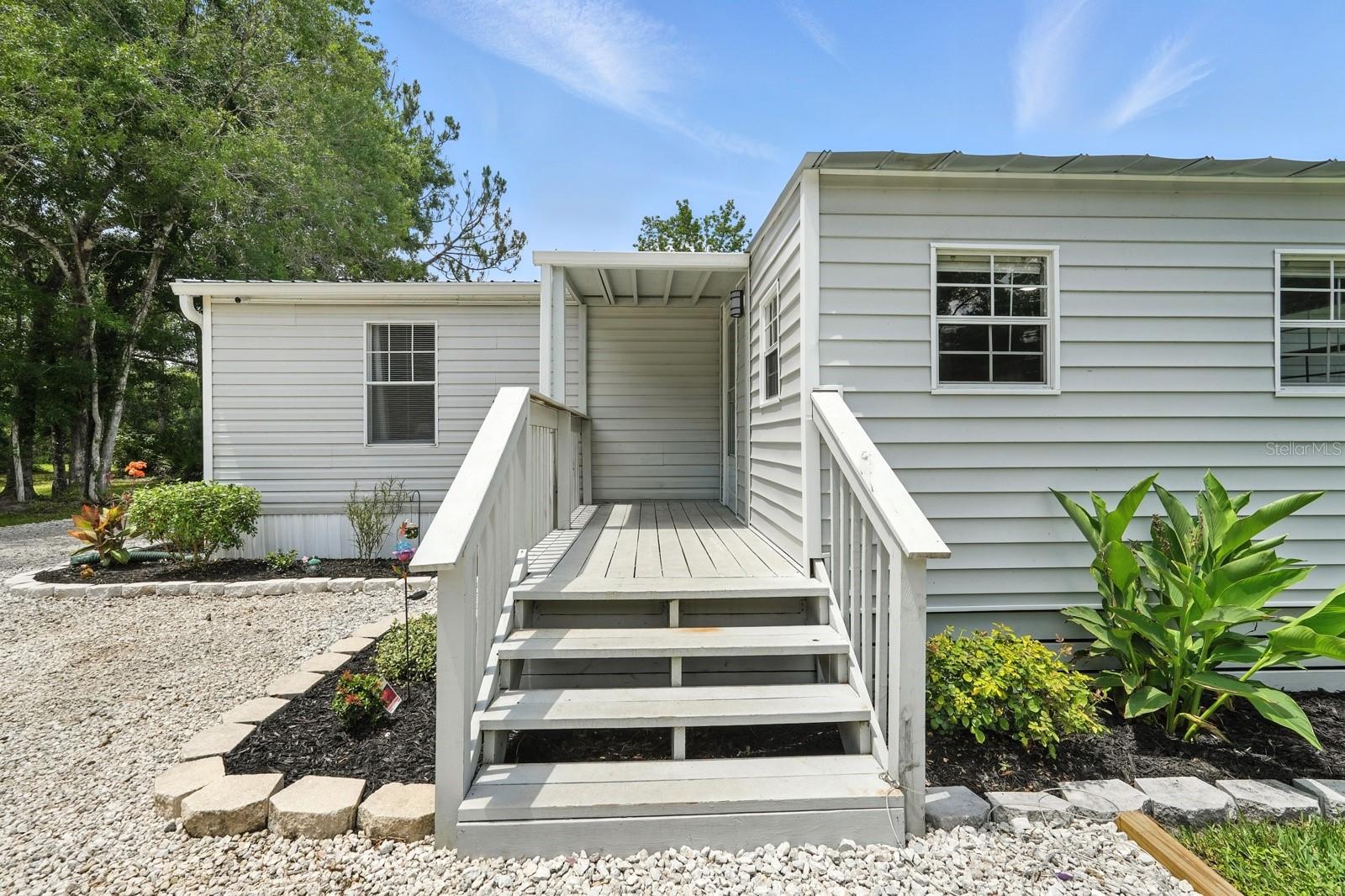 Image 37 of 80 For 4705 Inez Street