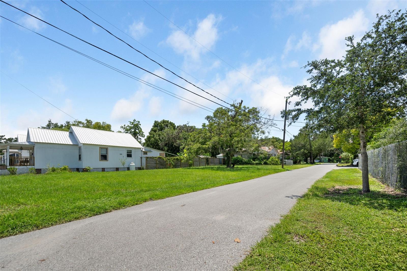 Image 4 of 18 For 96 Bruen Street