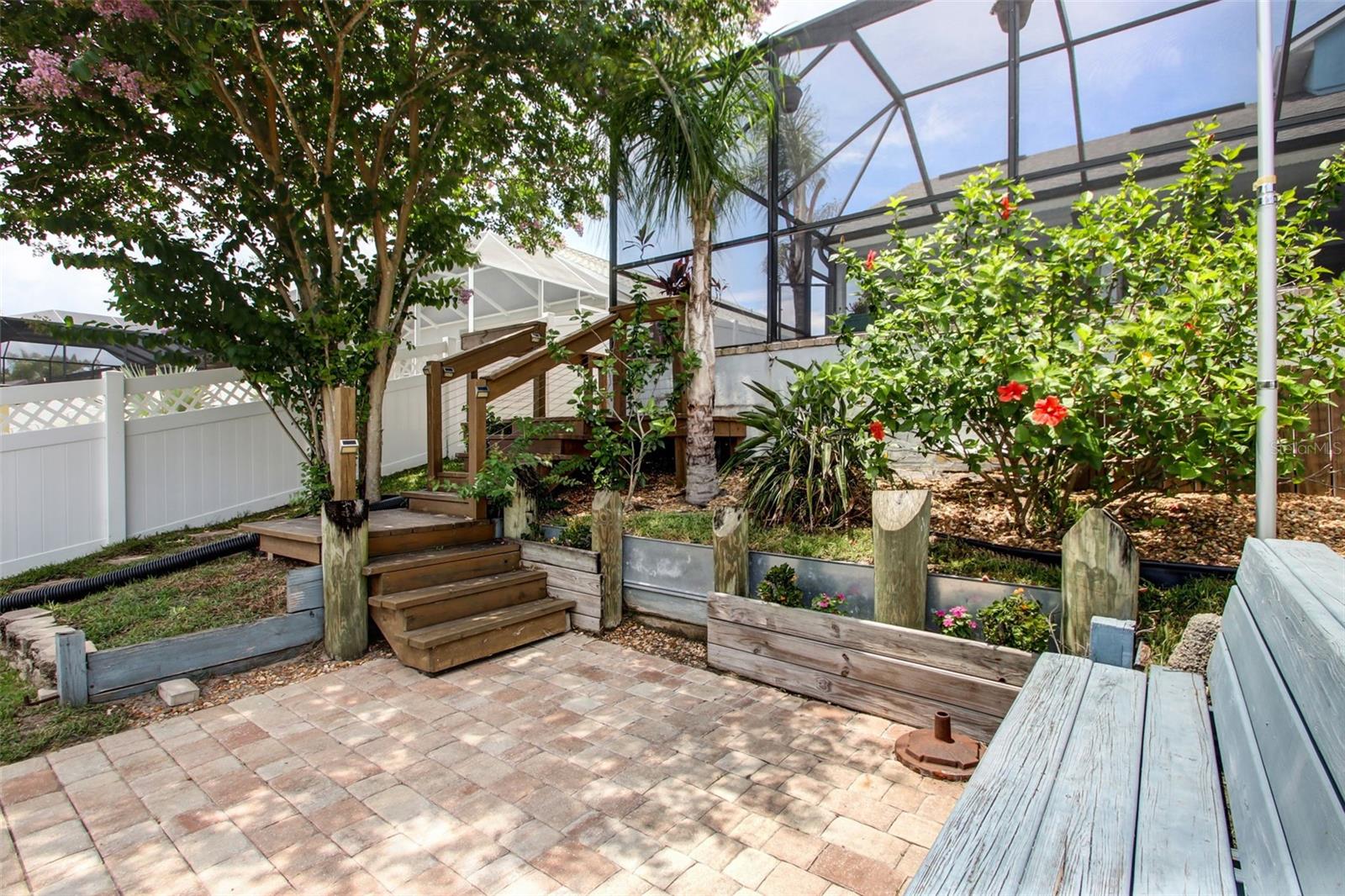 Image 46 of 65 For 14 Comet Court