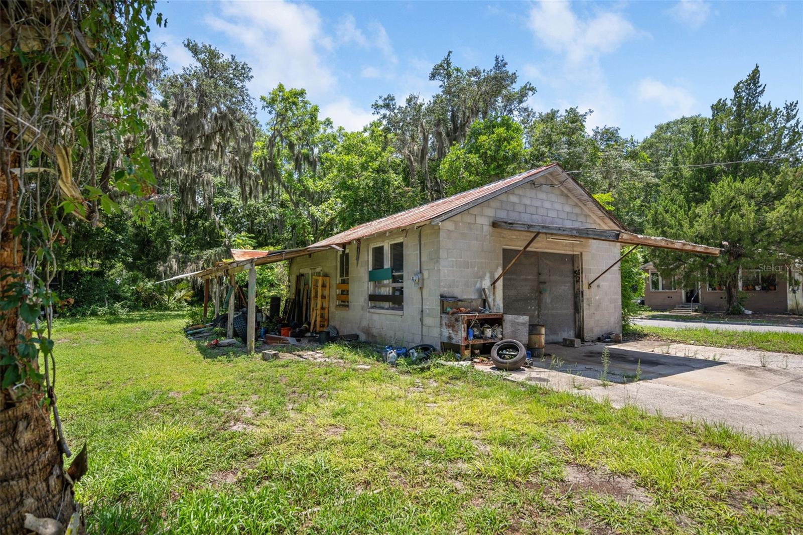 Image 13 of 21 For 98 Bruen Street
