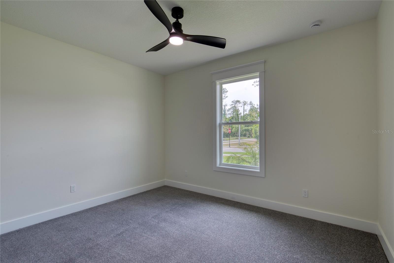 Image 34 of 43 For 4 Deerfield Court