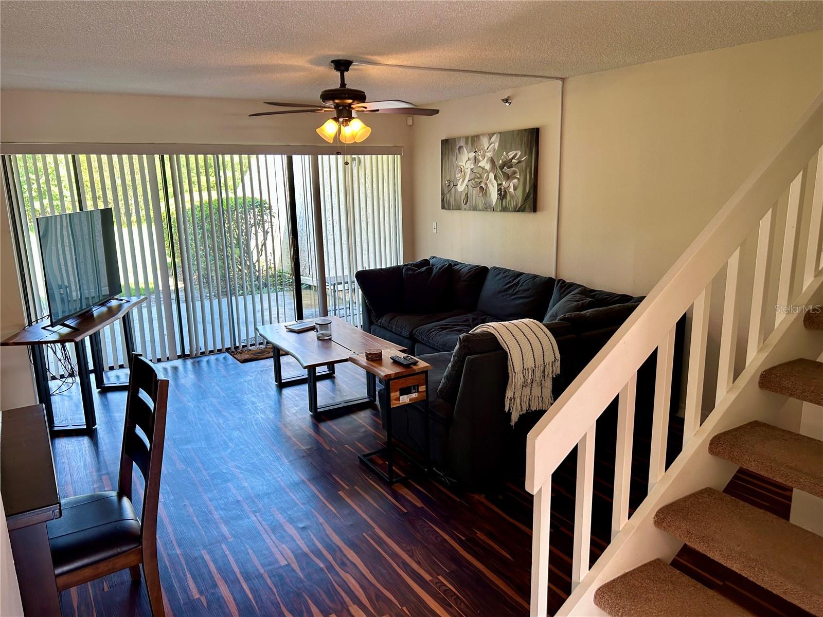 Image 7 of 51 For 1162 Carmel Circle 100