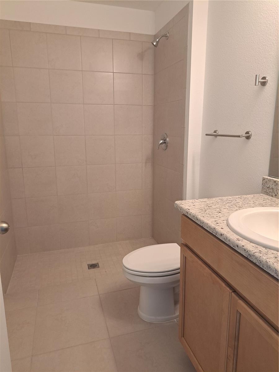 Image 7 of 19 For 14 Brelyn Place B