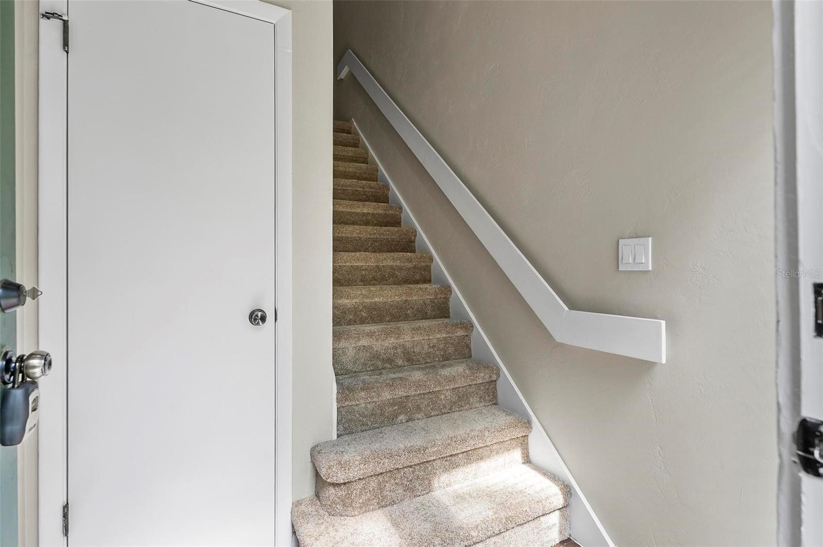 Image 2 of 68 For 14 Oakmont Court 14