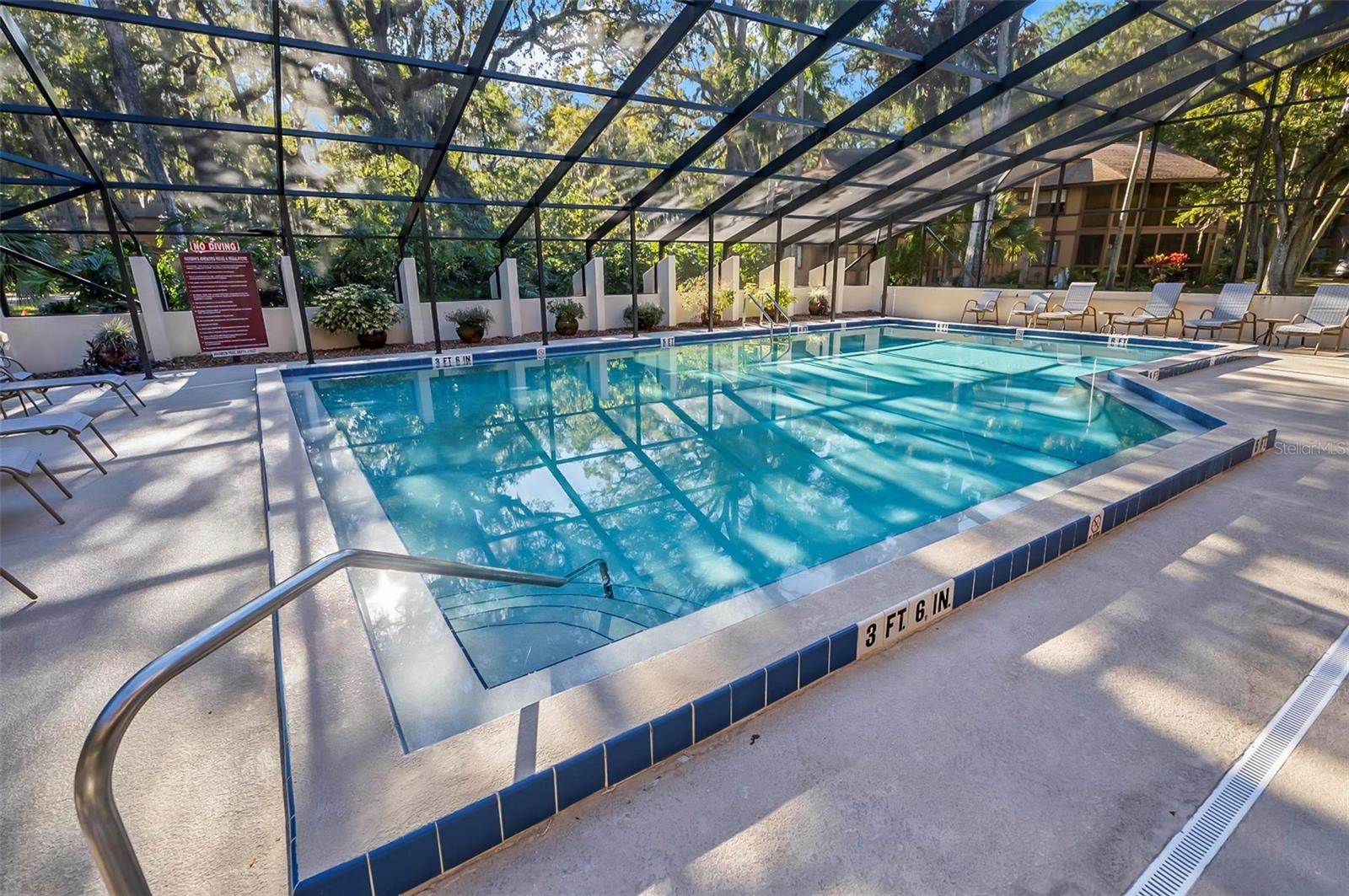 Image 65 of 68 For 14 Oakmont Court 14