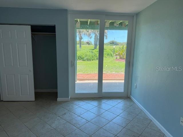 Image 19 of 29 For 5500 Ocean Shore  40