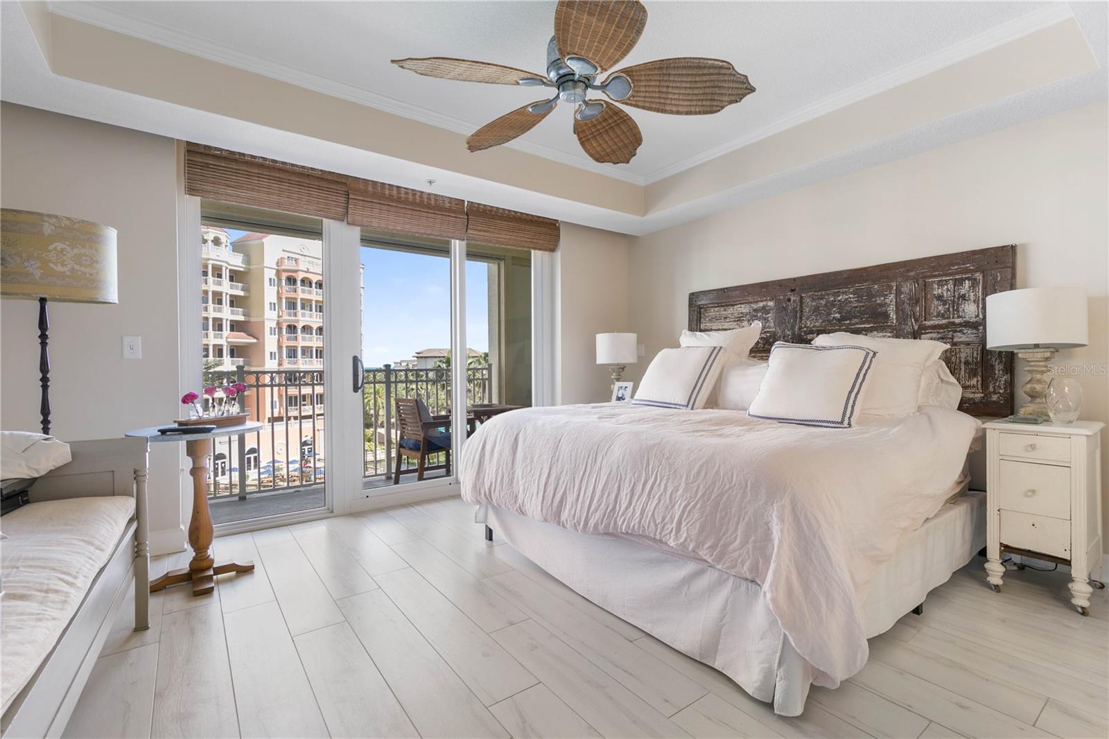 Image 37 of 81 For 200 Ocean Crest Drive 306