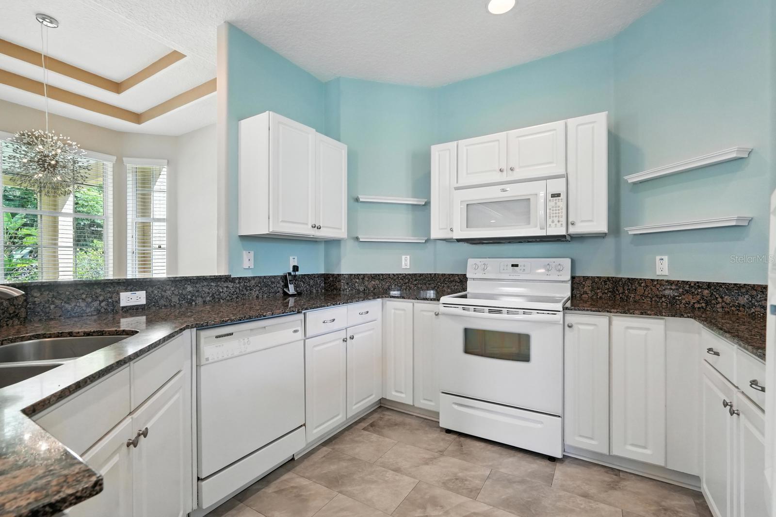 Image 11 of 58 For 7 River Oaks Way
