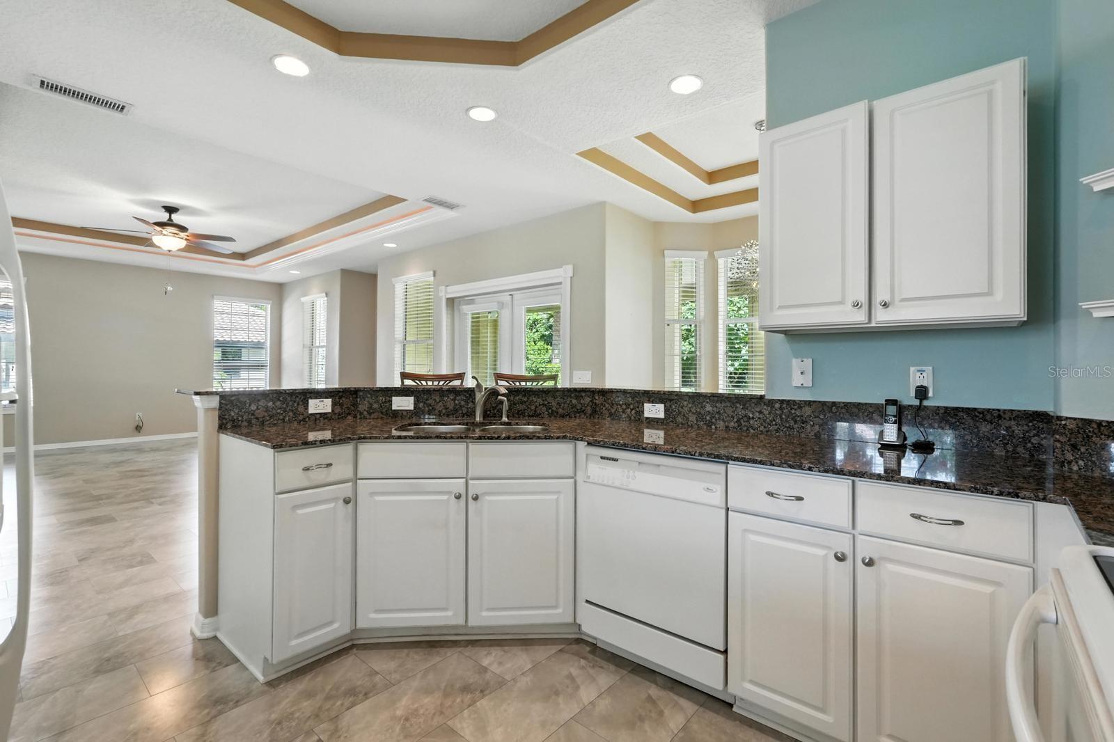 Image 13 of 58 For 7 River Oaks Way