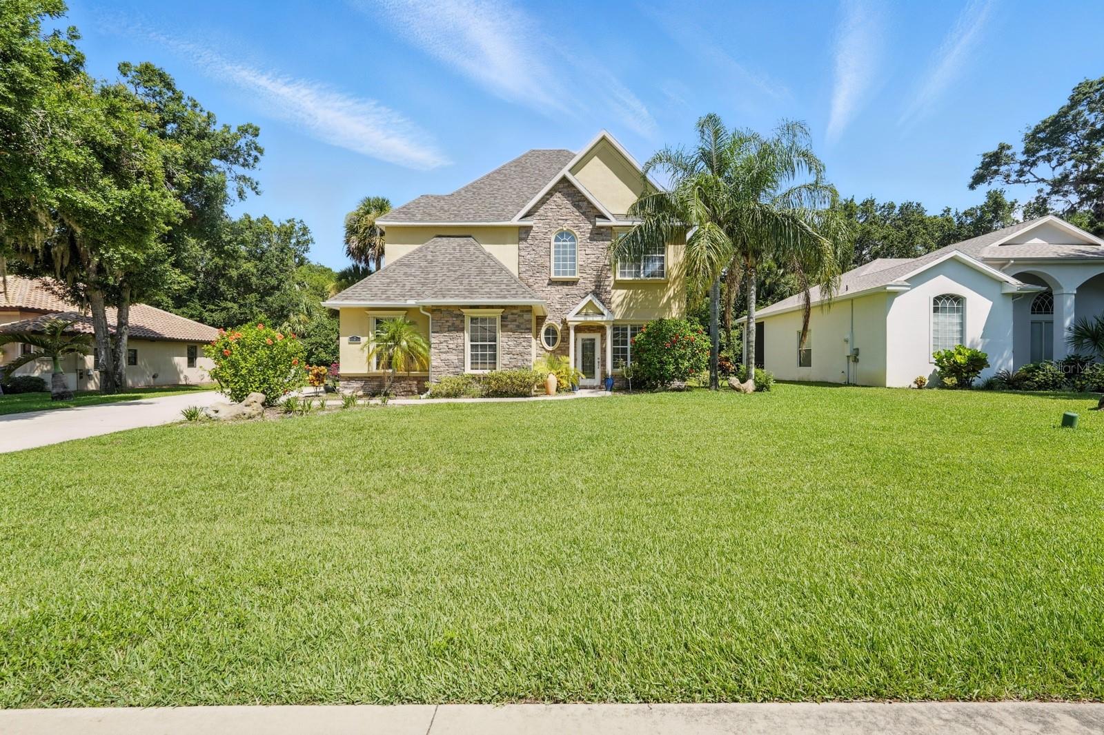 Image 2 of 58 For 7 River Oaks Way
