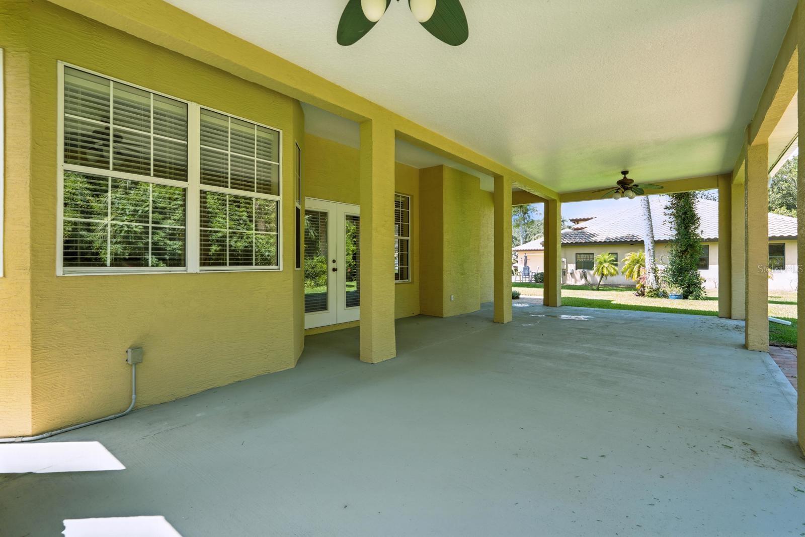 Image 33 of 58 For 7 River Oaks Way