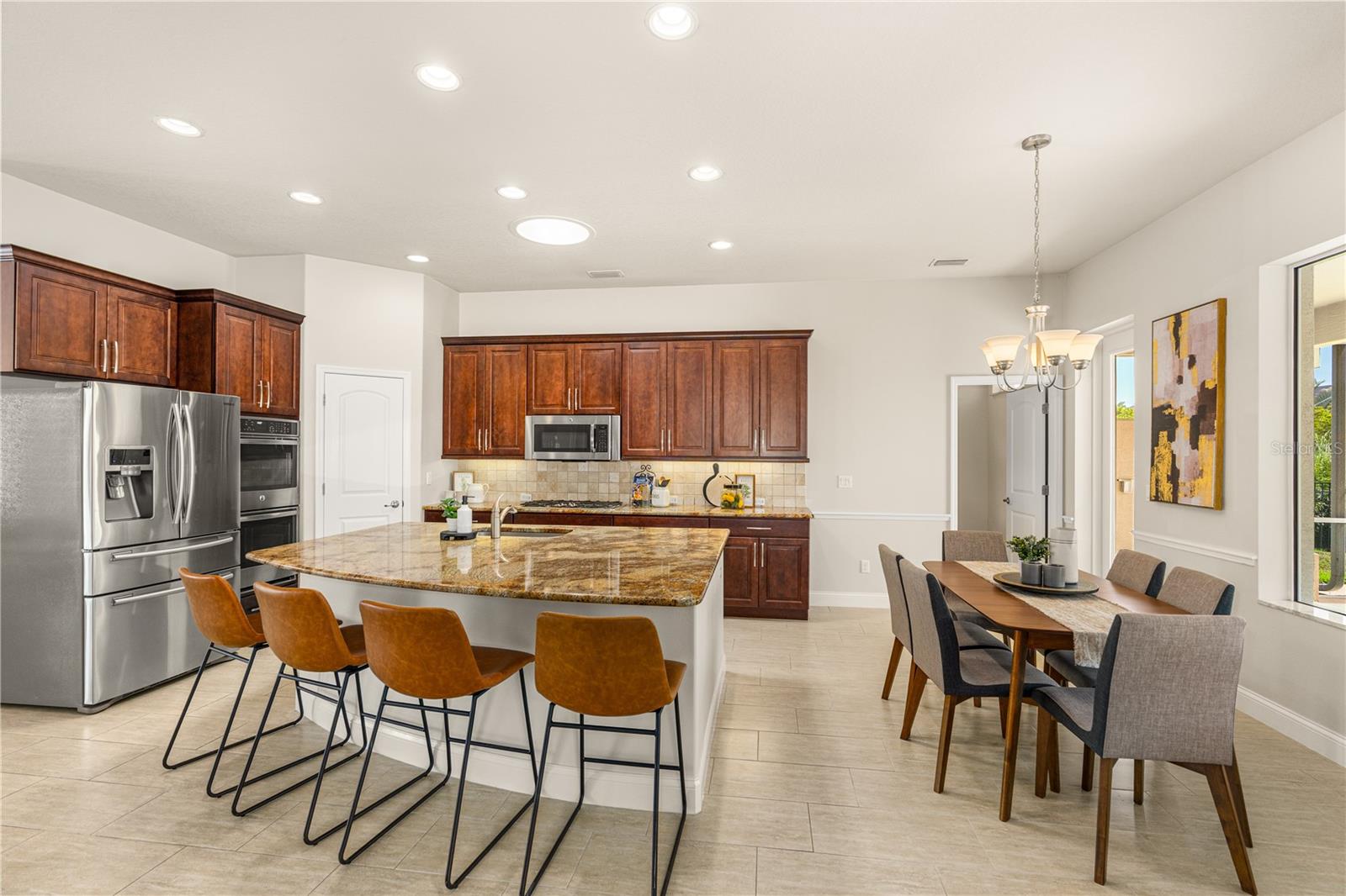 Image 16 of 68 For 509 Prato Street
