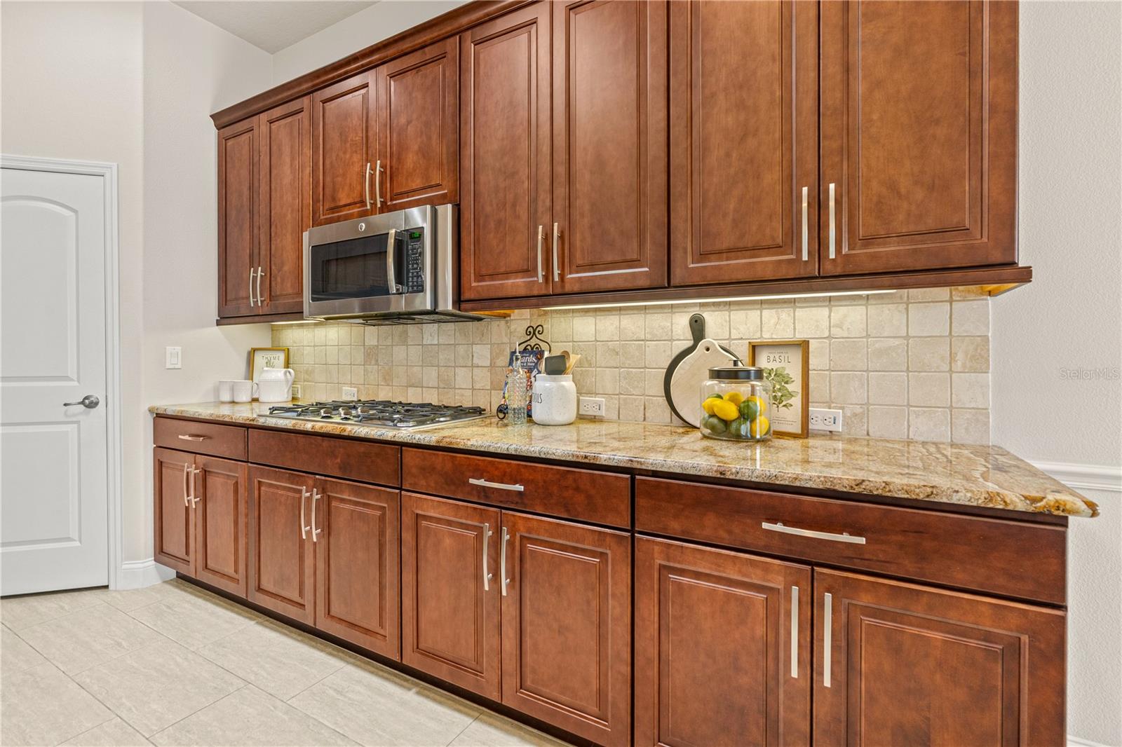 Image 19 of 68 For 509 Prato Street
