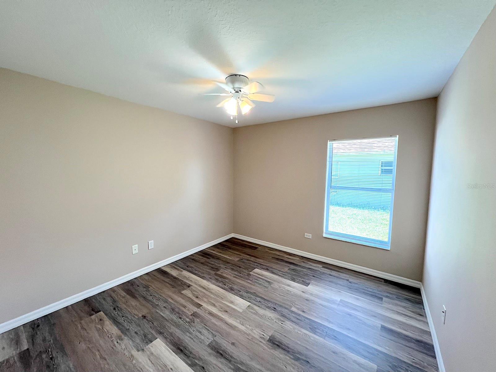 Image 12 of 24 For 47 Wellwood Lane B