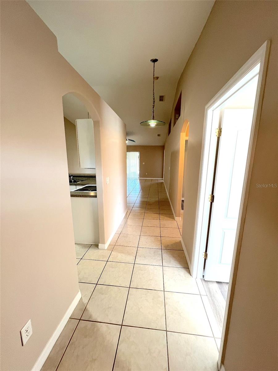 Image 6 of 24 For 47 Wellwood Lane B