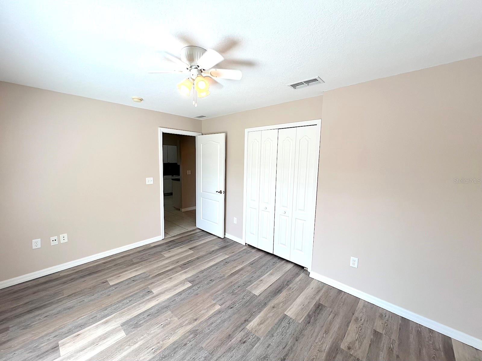 Image 8 of 24 For 47 Wellwood Lane B