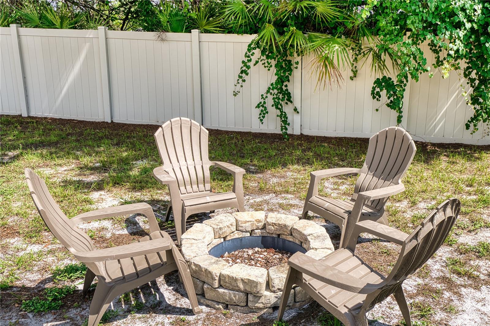 Image 12 of 34 For 8 Rolling Fern Place