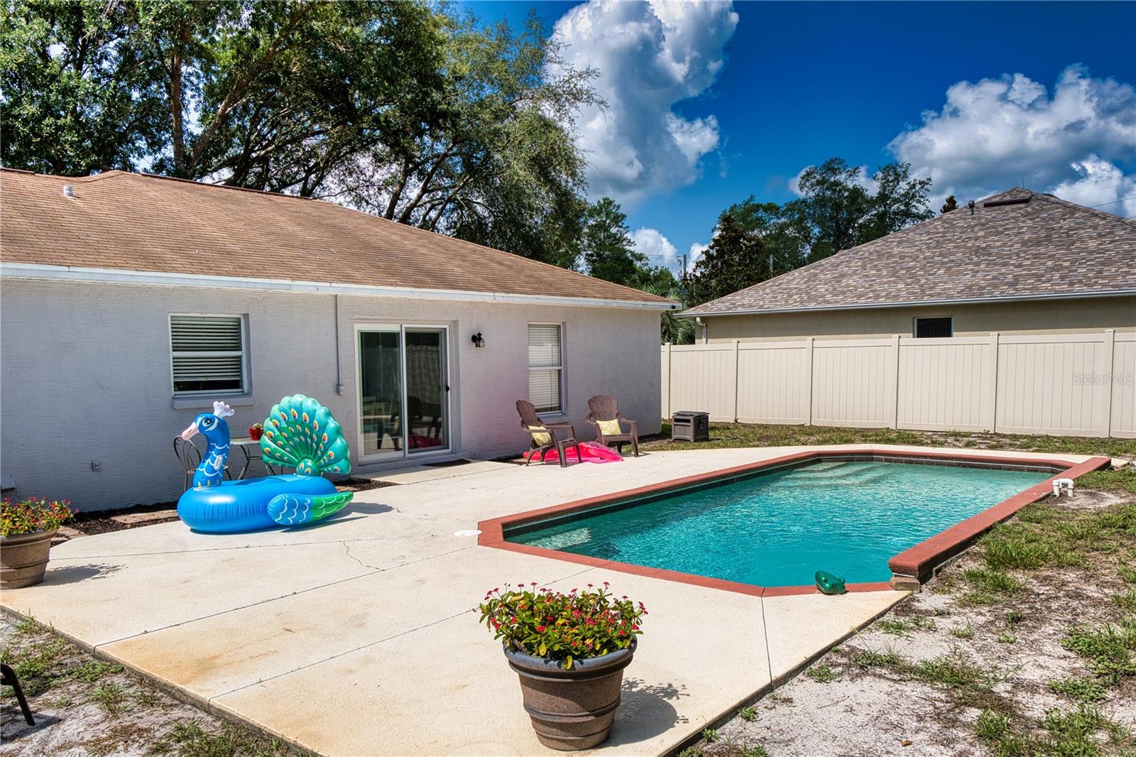 Image 15 of 34 For 8 Rolling Fern Place