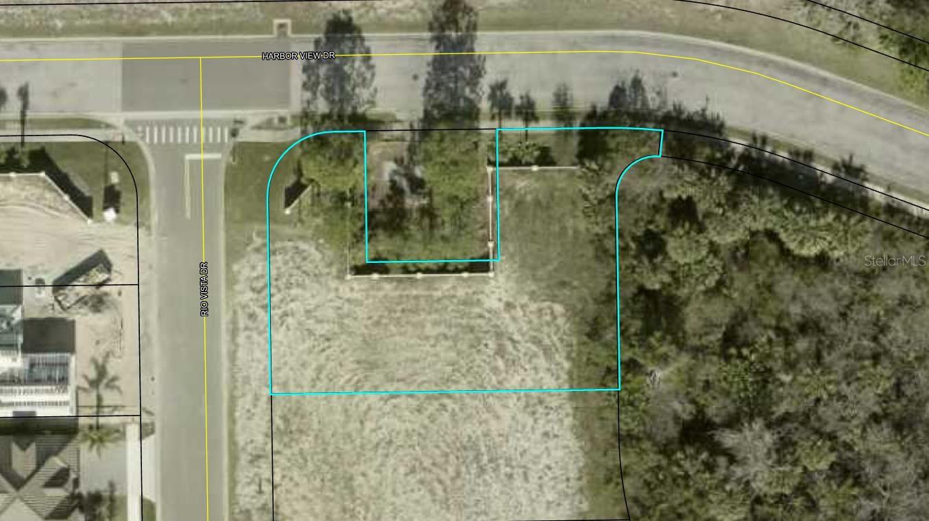 Image 24 of 38 For 2 Rio Vista Drive