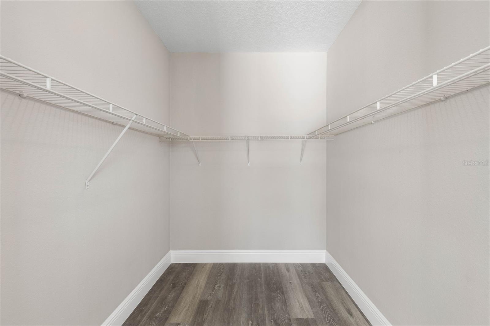 Image 14 of 49 For 105 Bonita Place