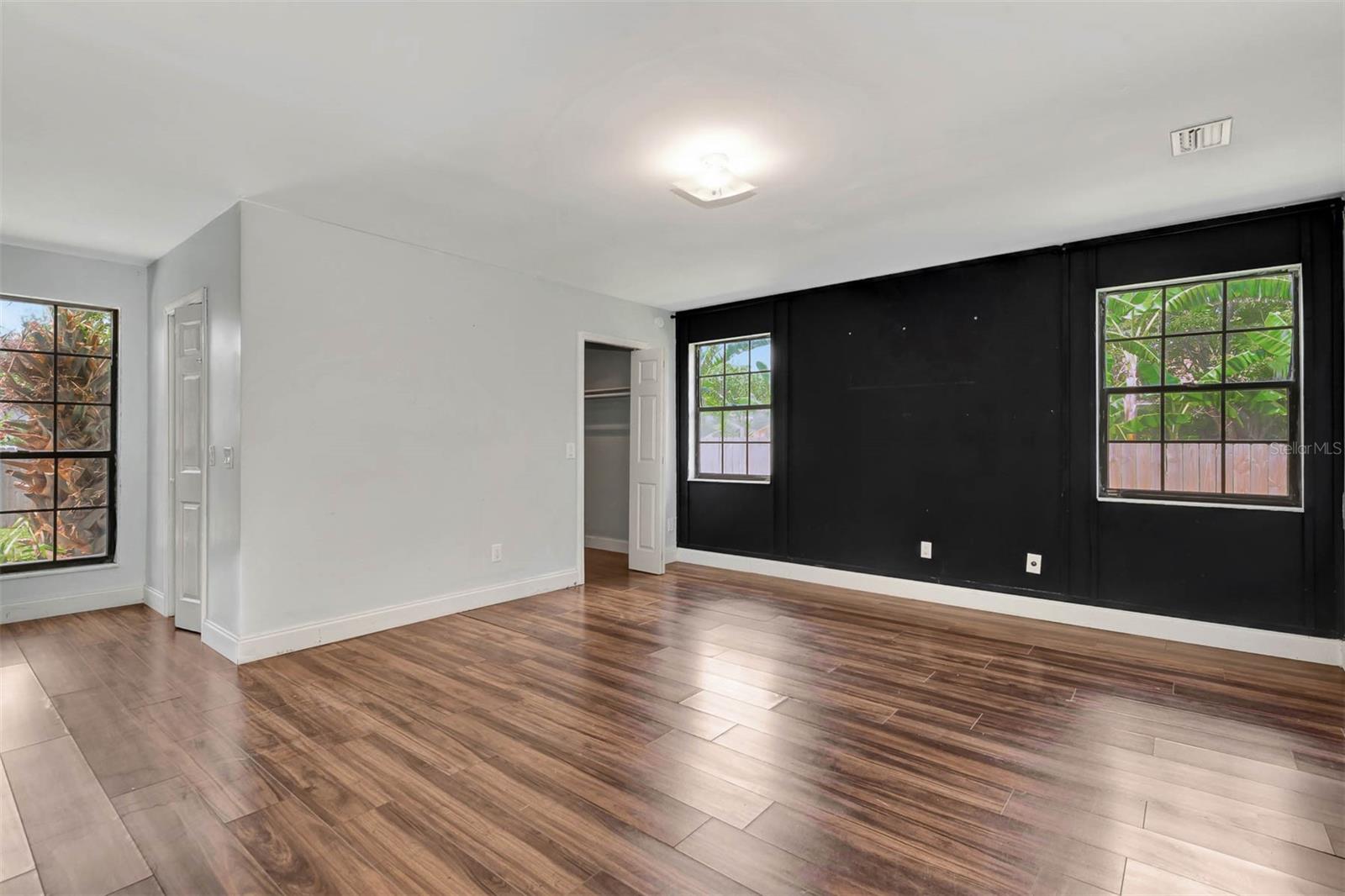 Image 15 of 47 For 132 Southwind Circle