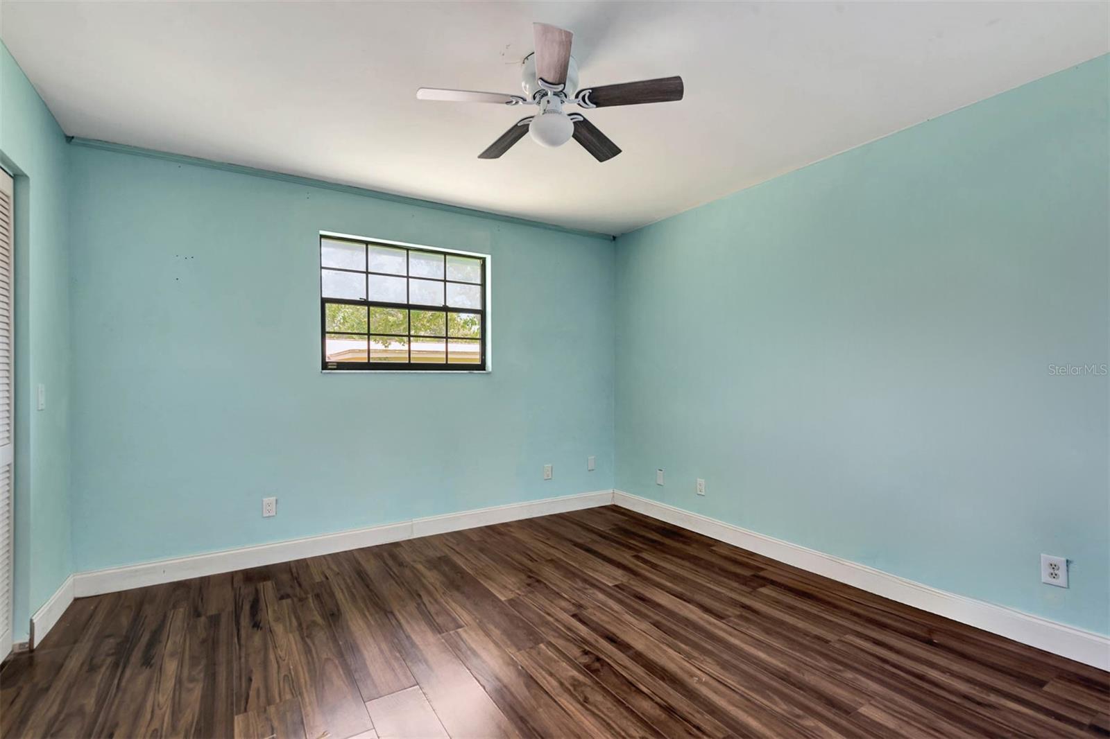 Image 21 of 47 For 132 Southwind Circle