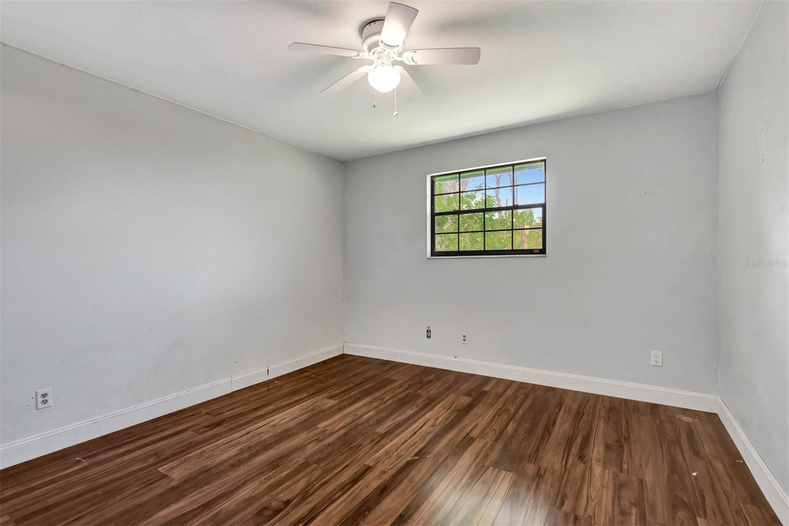 Image 23 of 47 For 132 Southwind Circle