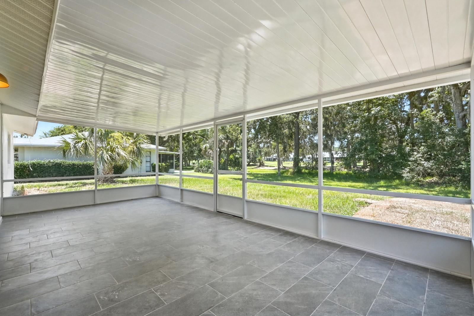 Image 18 of 18 For 43 Courtney Place