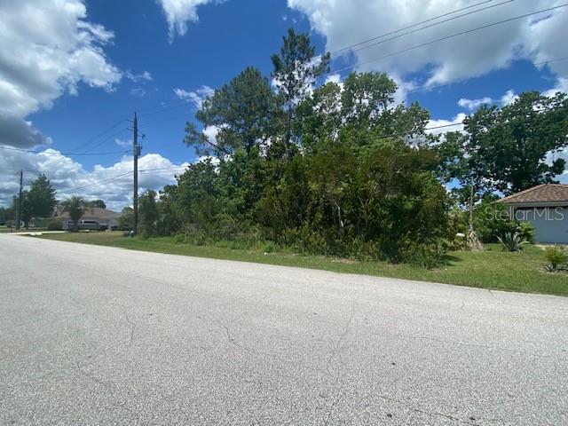 Image 3 of 3 For 8 Rolling Sands Drive