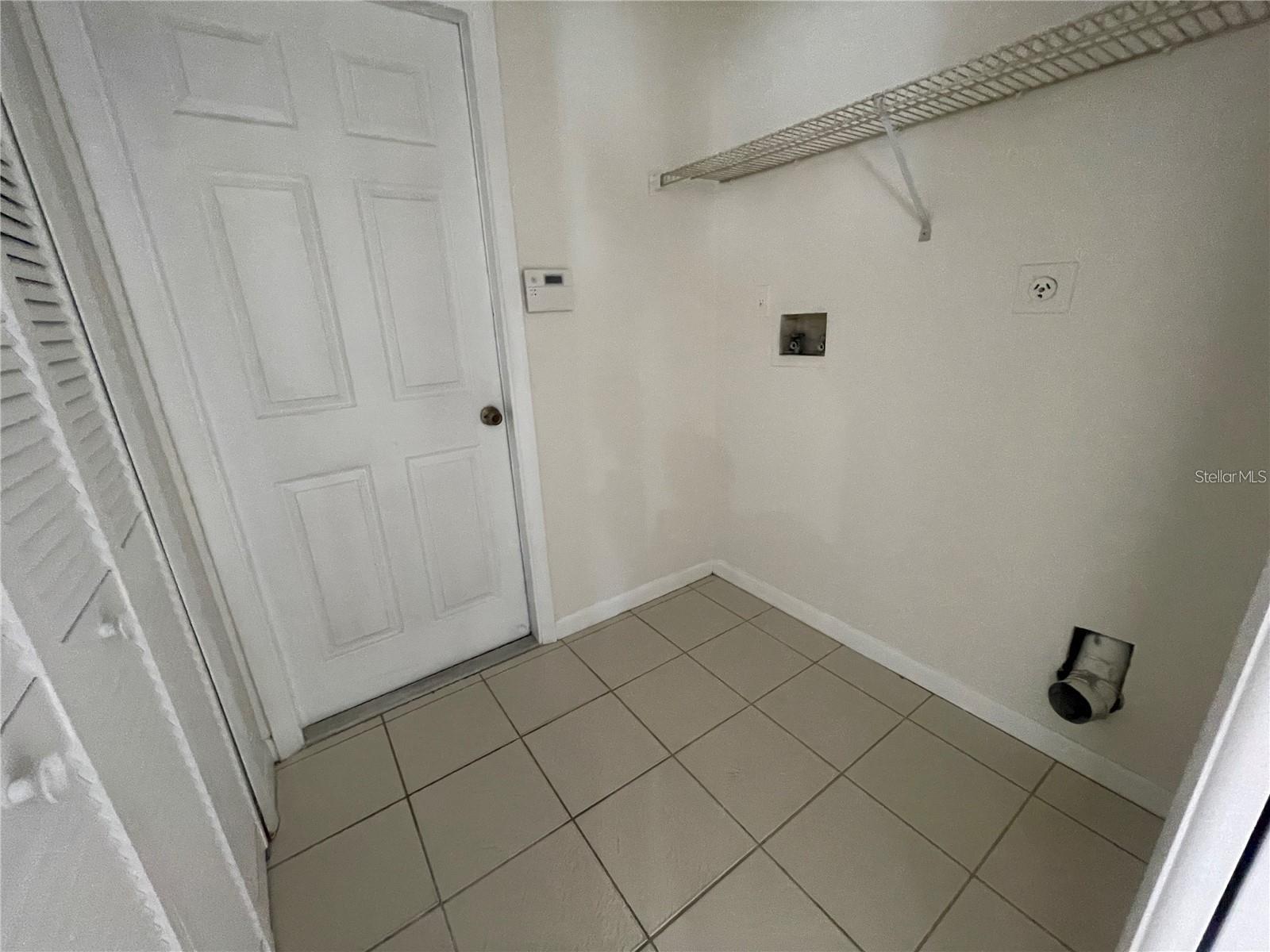 Image 11 of 24 For 9 Birchwood Place