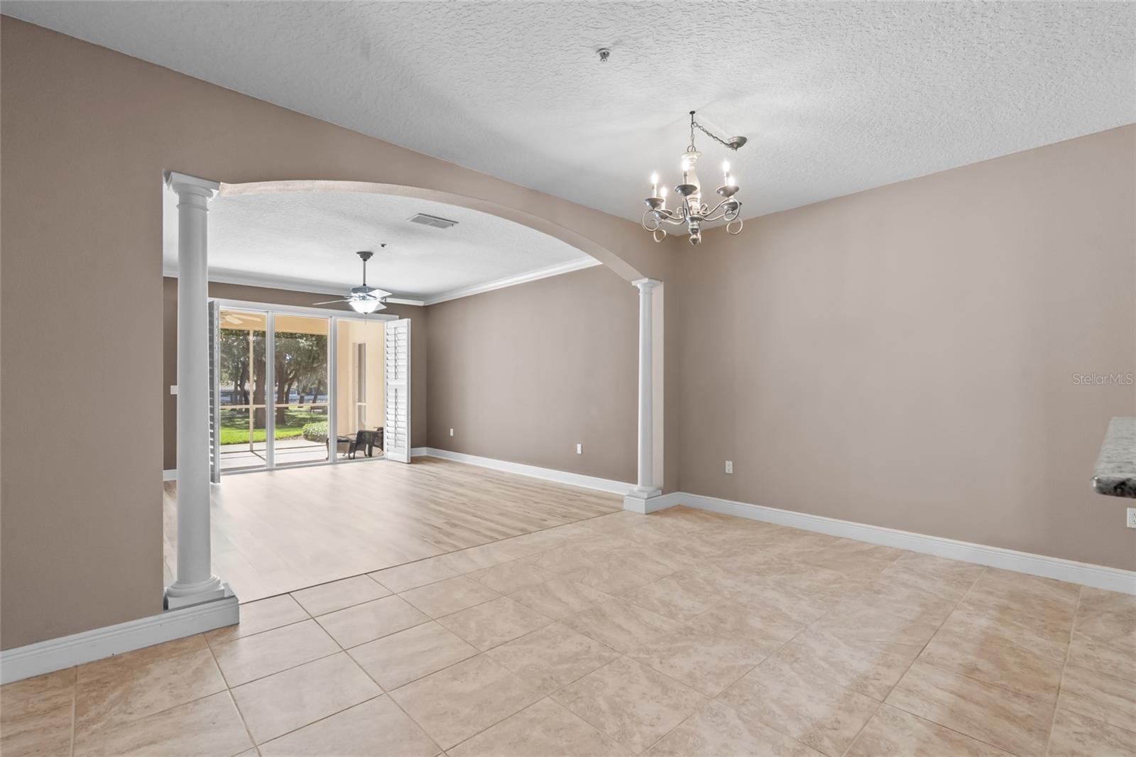 Image 12 of 54 For 55 Riverview Bend S 2015